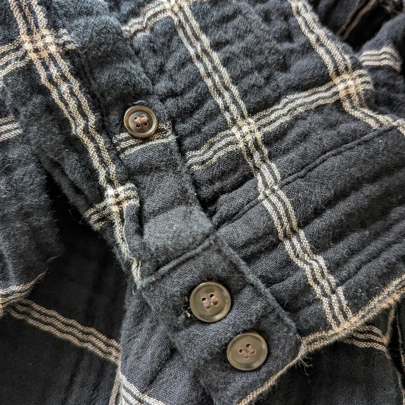 Madewell lightspun evert top in windowpane black flannel v neck size M medium - Picture 3 of 5